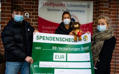 Geldspende an das Kinderhospiz Löwenherz in Syke